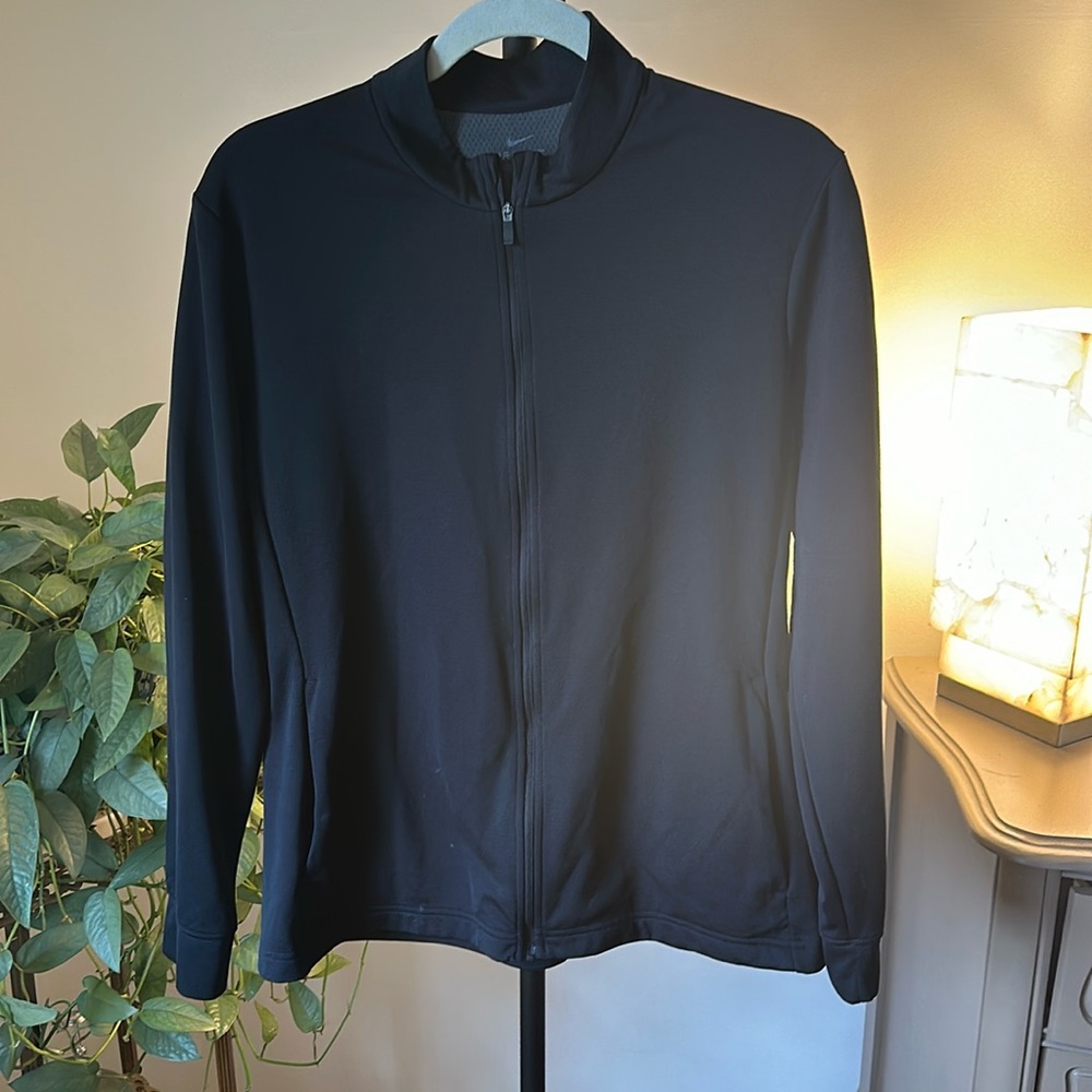 Nike women’s dri-fit zip up